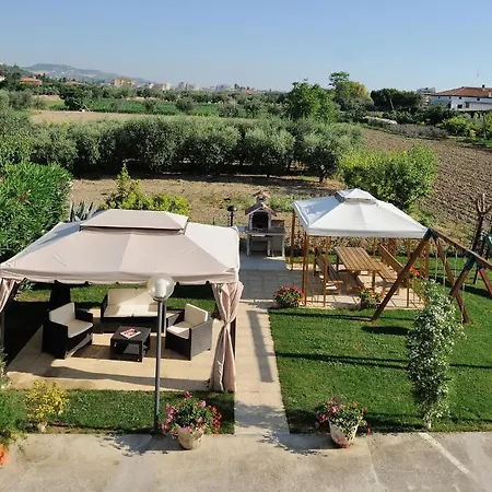 Otel Lidia