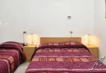Lidia Hotel 2*